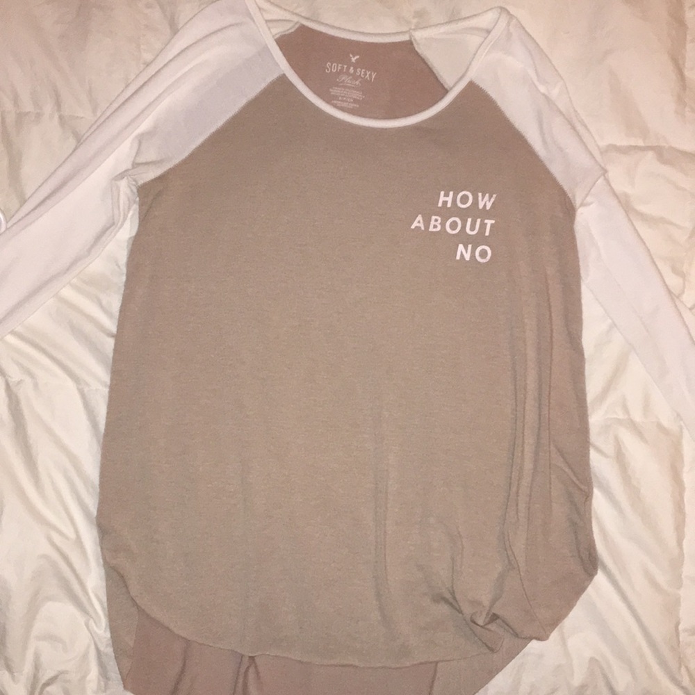 Long sleeve graphic tee